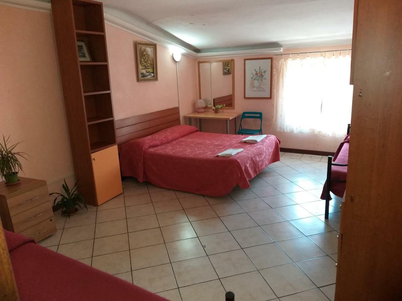Roma Inn 2000 Екстер'єр фото